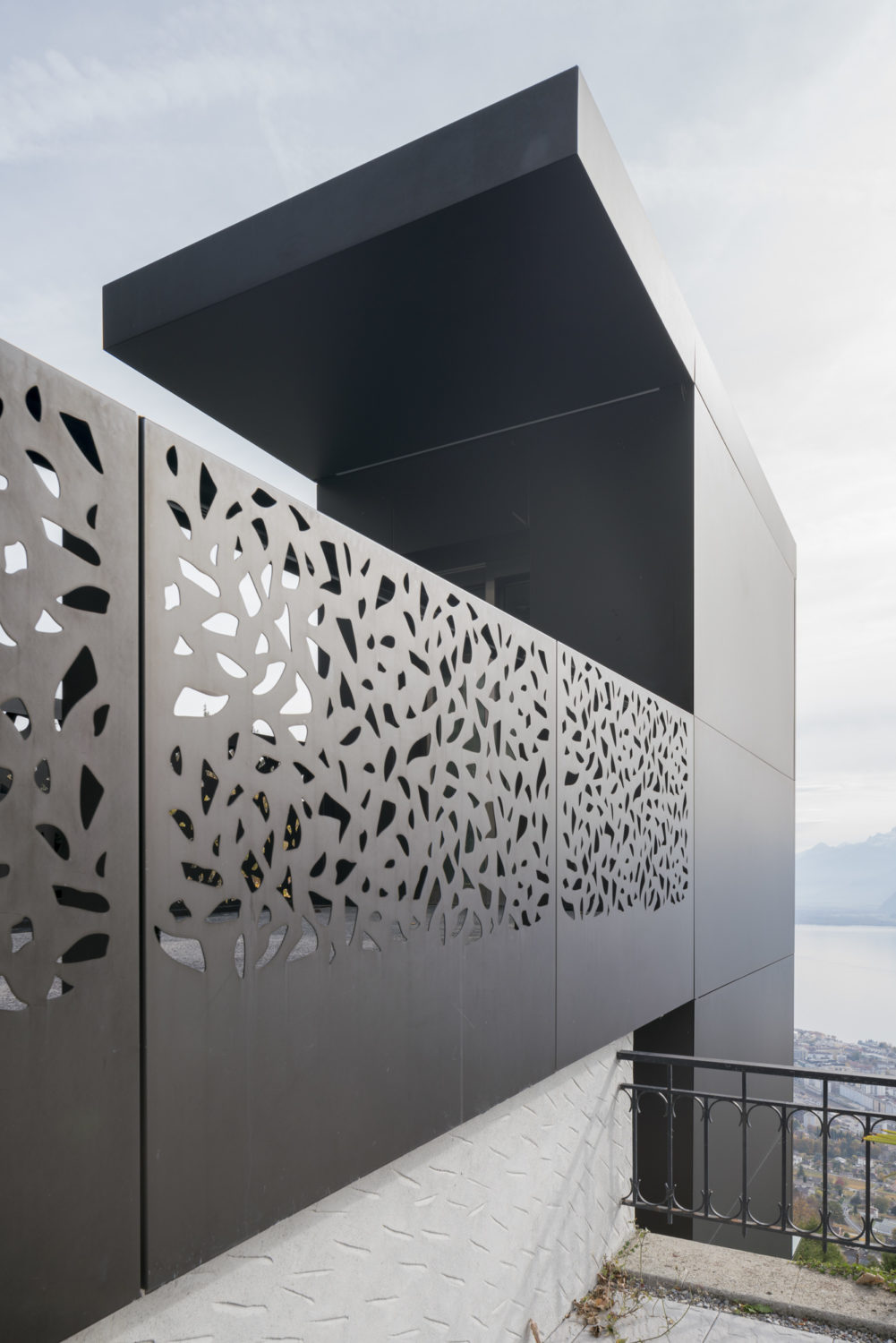 Architram – Ascenseur et passerelle du funiculaire